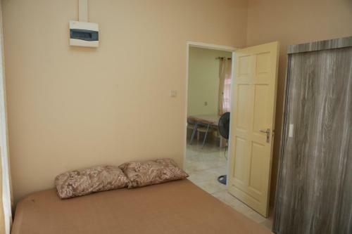 Donfarsha Apartments