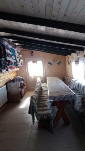 Conplex Traditional Casuta Bunicilor-breb