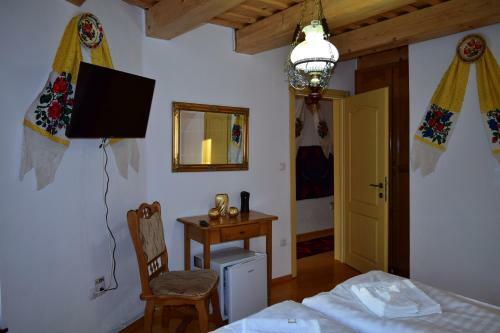 Hostal Casa Traditionala Breb