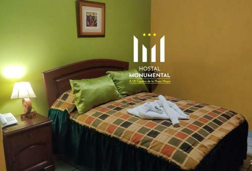 Hostal Monumental A Media Cuadra de La Plaza Mayor