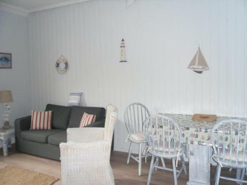 Claremont House Holiday Apartments