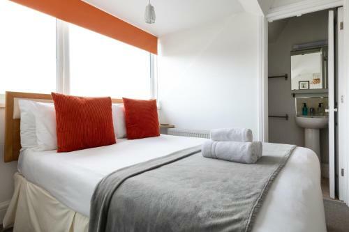 Hostal The Oasis Guesthouse