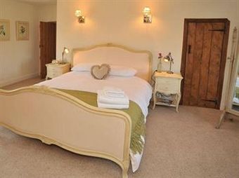 Bed & Breakfast Frog Street Farmhouse