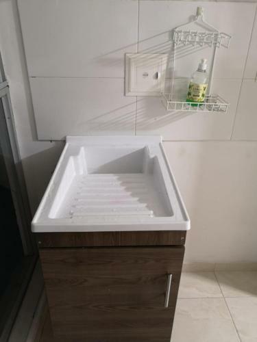 C�modo Apartaestudio Estrato 4 Cerca de Todo