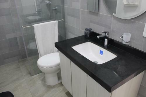 Apartamento Omnia, Amoblado Y C�modo.