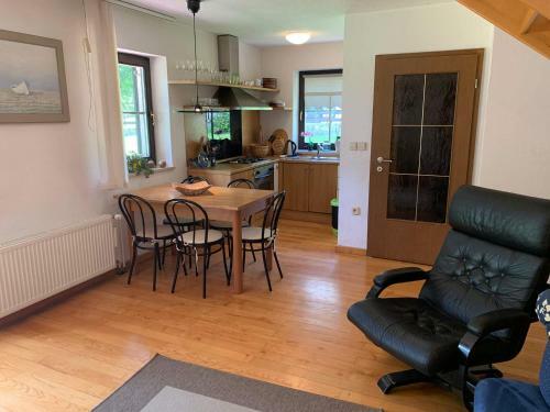 Allegra Holiday House