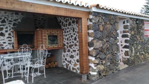 Hostal Alluar Lodge