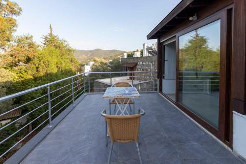 Villa Charming Duplex 2 Min Walk To Torba Beach In Bodrum