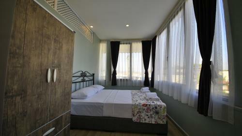 Bed & Breakfast Thales Butik Otel