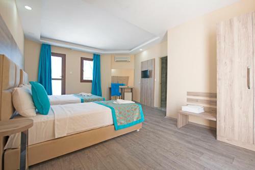 Carina Resort Hotel