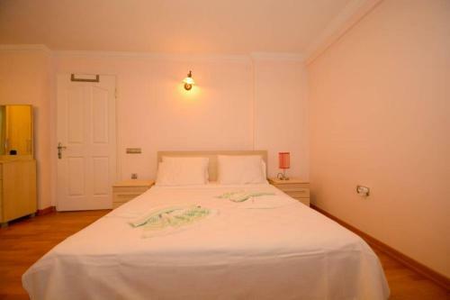 Bodrum Bitez Denize Yak?n Villa Palmiye