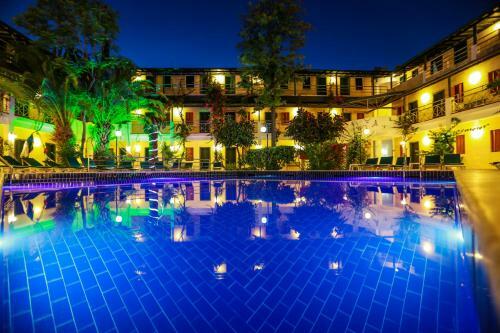 Hotel Bleu Nuit