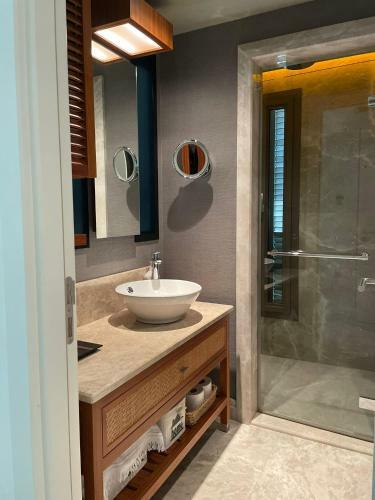Caresse, A Luxury Collection Residences