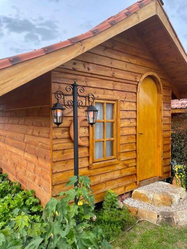 Bed & Breakfast Ecocaba�as Villa Isabel