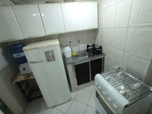 Apartamento Kitnet Aconchegante A 200m Da Praia