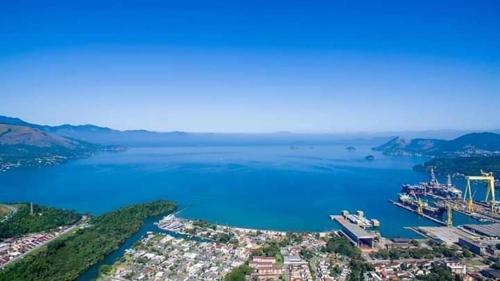 Apartamento Loft 102 - Espa�o Praia Aptos