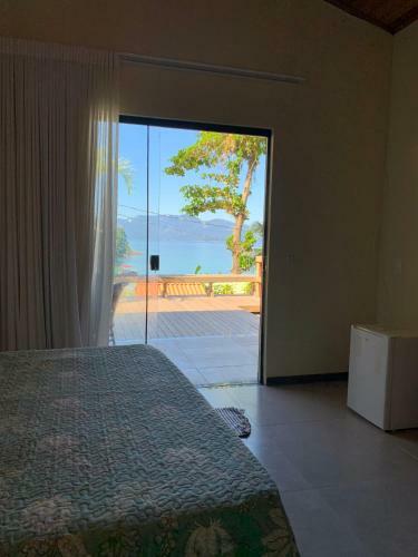 Hotel Suites Dos Reis