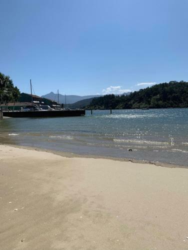 Incr�vel Apartamento de Frente Para O Mar