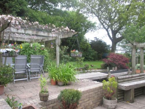 The Old School And Betty's B&B