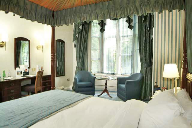 Best Western Plus Dean Court Hotel