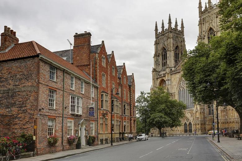 Best Western Plus Dean Court Hotel