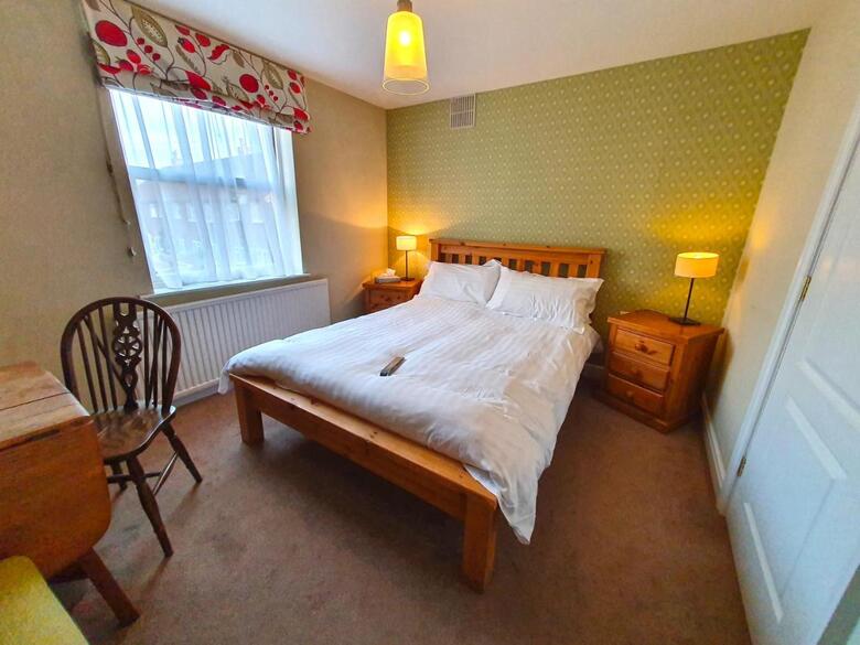 Hostal Holmwood House Guest Accommodation