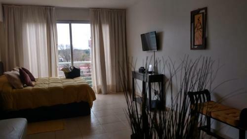 Concord Zafiro Pilar Apart