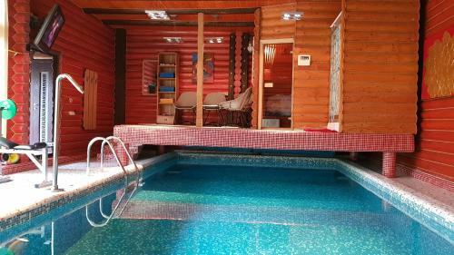 Luxury Villa With Pool And Sauna