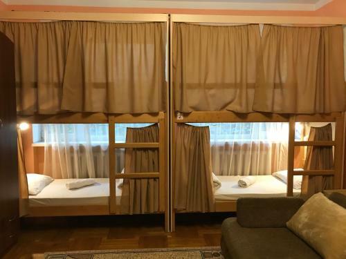 Pelican Guest House & Hostel