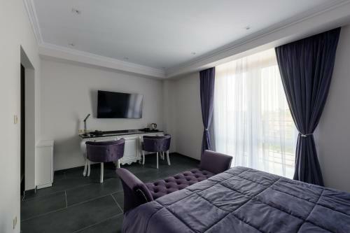 Hotel Grand Royal
