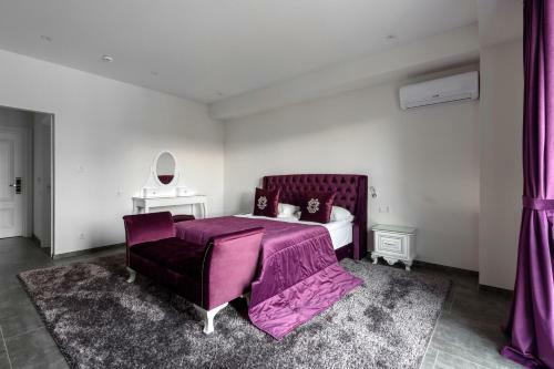 Hotel Grand Royal
