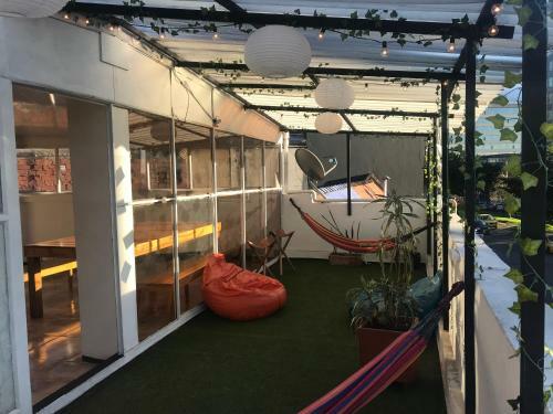 Casa Lantana Usaqu�n Hostel