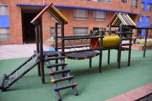 Apartment: Corferias, Embajada, Airport, Agora,g12