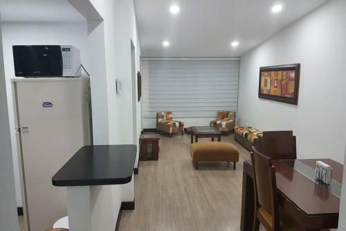 Apartamento La Floresta Con Todas Las Comodidades