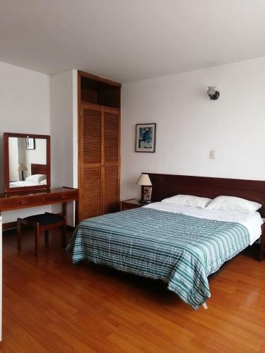 Hostal Room In Guest Room - Comfotable Room Nice Ubication