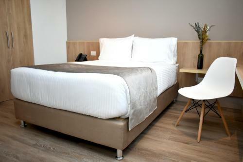 Em Budget Hotel Corferias
