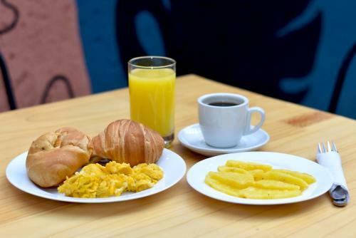 Em Budget Hotel Corferias