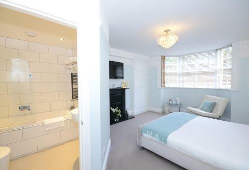 Hostal Airden House
