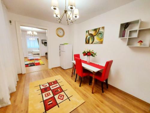 Casa Du?a - Apartament Crisstina