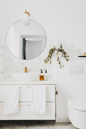 Voya Apartments - A Luxury Oasis In The Old Town