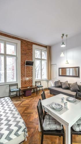 Hotel Piata Sfatului Central