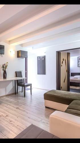 Hotel Piata Sfatului Central