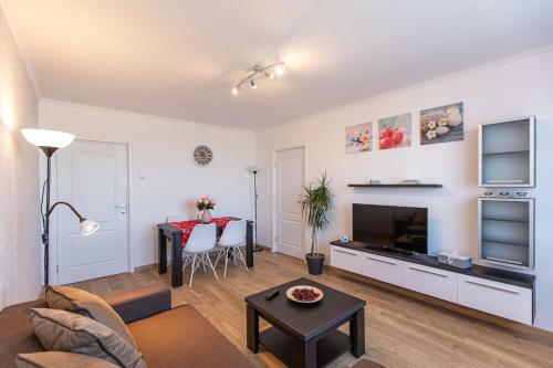 Laurentiu Apartments
