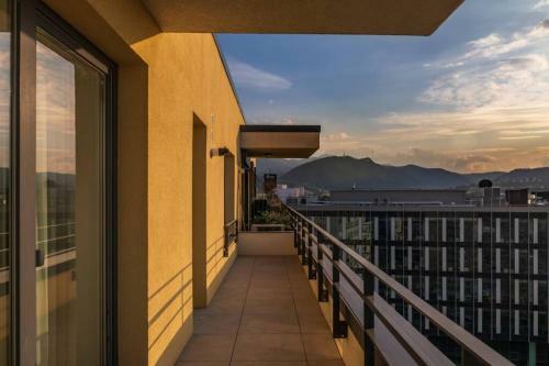 Apartamento Top Floor Deluxe Pilots Studio With Balcony
