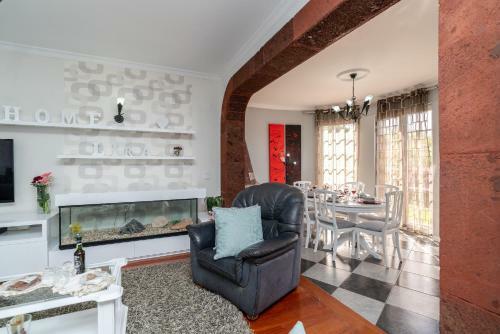 Casa Lira