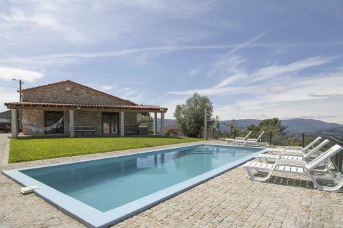 Chalet De Nunide Moradida Privada Com Piscina