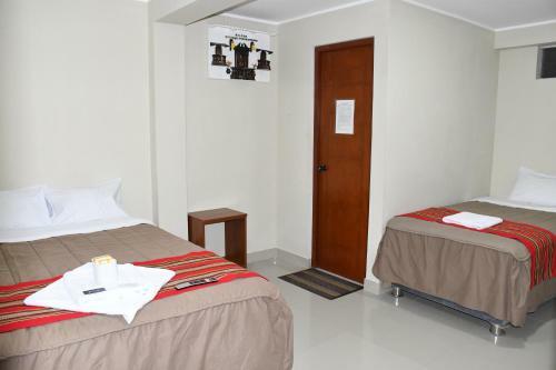 Hostal La Tribu Hostel
