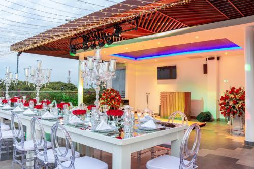 Hotel Pance 122
