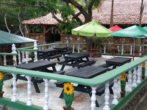 Hotel Centro Vacacional El Saman