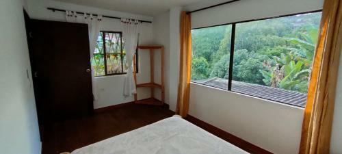 Hostal El Mocambo Cali Hostel And Guest House